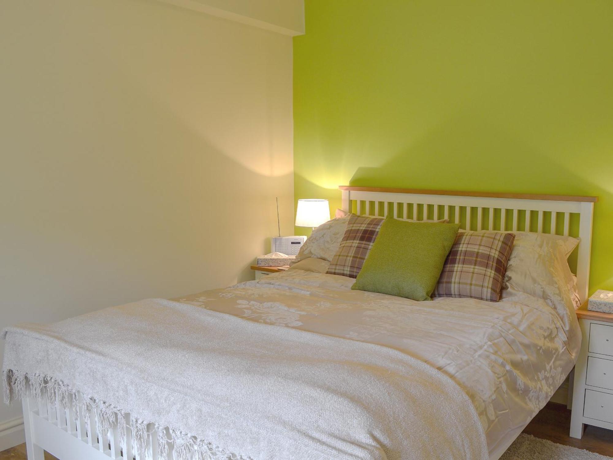 Alphin * Greenfield (Oldham)